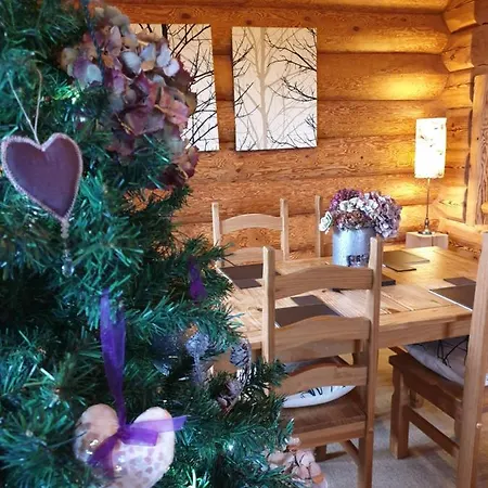 Damson Cabin Chalet Ulverston