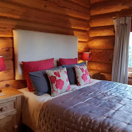 Damson Cabin * Ulverston