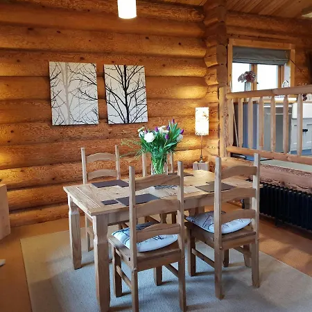Damson Cabin * Ulverston
